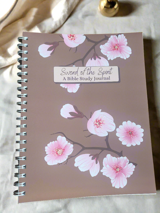 How a Bible Study Journal Can Deepen Your Faith